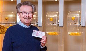 Dr. Bernd Lochmann